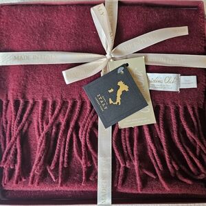 Christina Chiti 100% Cashmere Burgundy Scarf Made In Italy